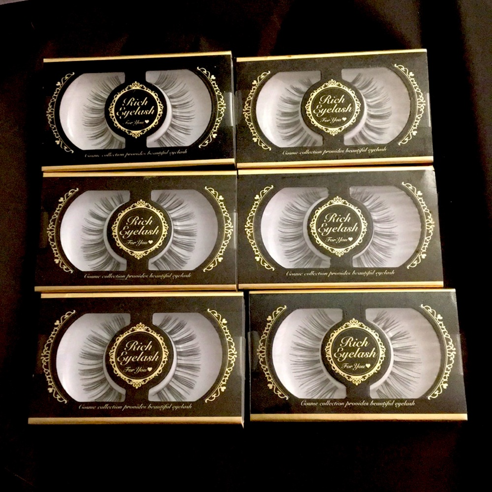 15 Synthetic Lashes